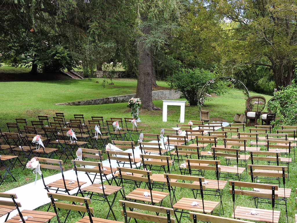 chaises cérémonie mariage proche St Gaudens et Toulouse